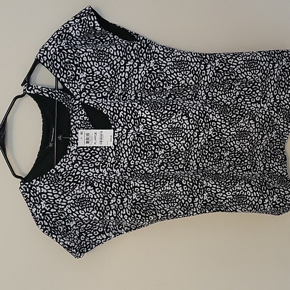 Leopard print top
